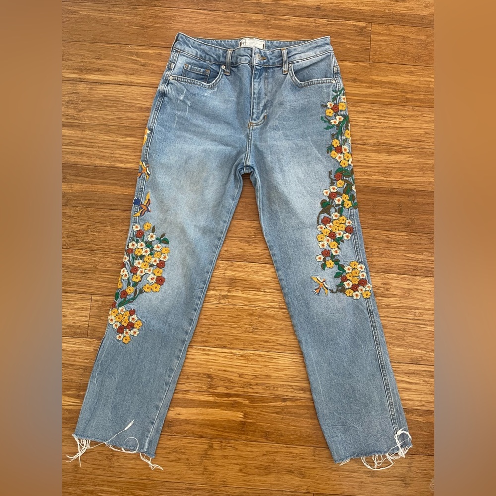 FREE PEOPLE EMBROIDERED JEANS